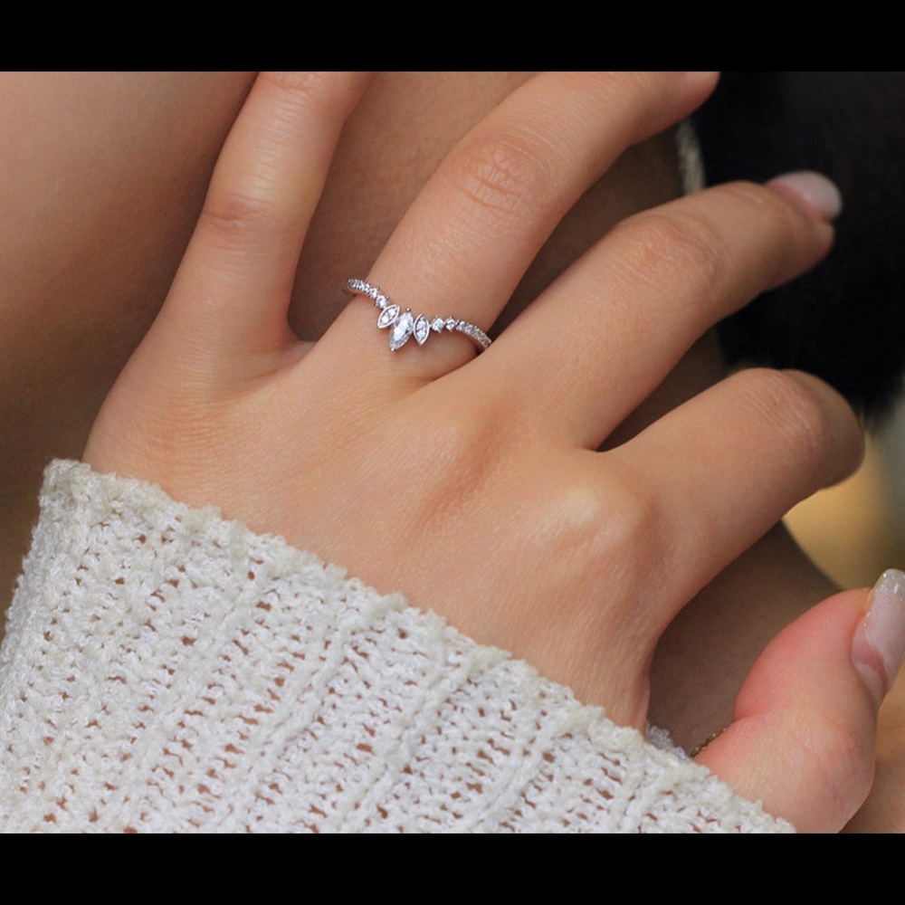 Beautiful Dainty Ring